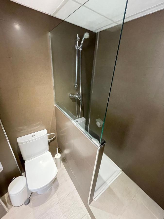 Apartamentos Sevilla Валенсия Екстериор снимка